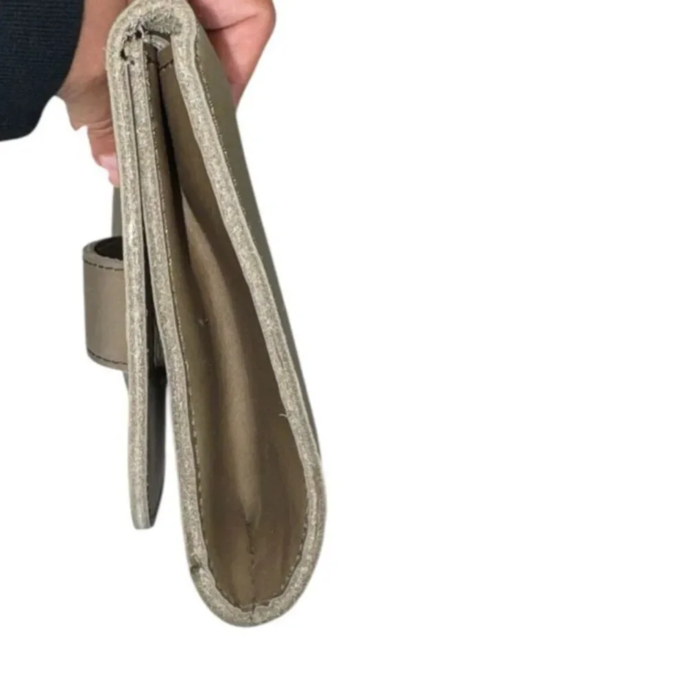 ABLE Mare Leather Olive Green Clutch Handle Handmade Ethiopia Purse‎ NEW
